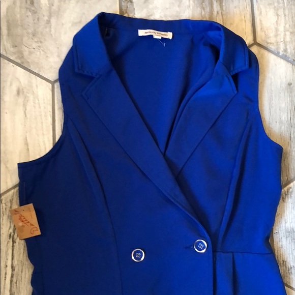 Romper - Picture 3 of 4